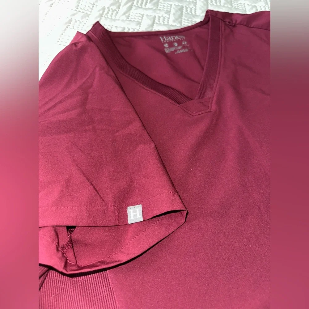 Hanes Scrub Set Size L - Picture 4 of 9